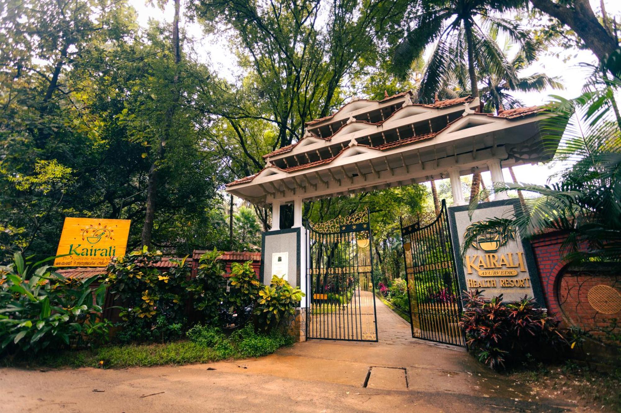 Kairali - The Ayurvedic Healing Village Palakkad Dış mekan fotoğraf