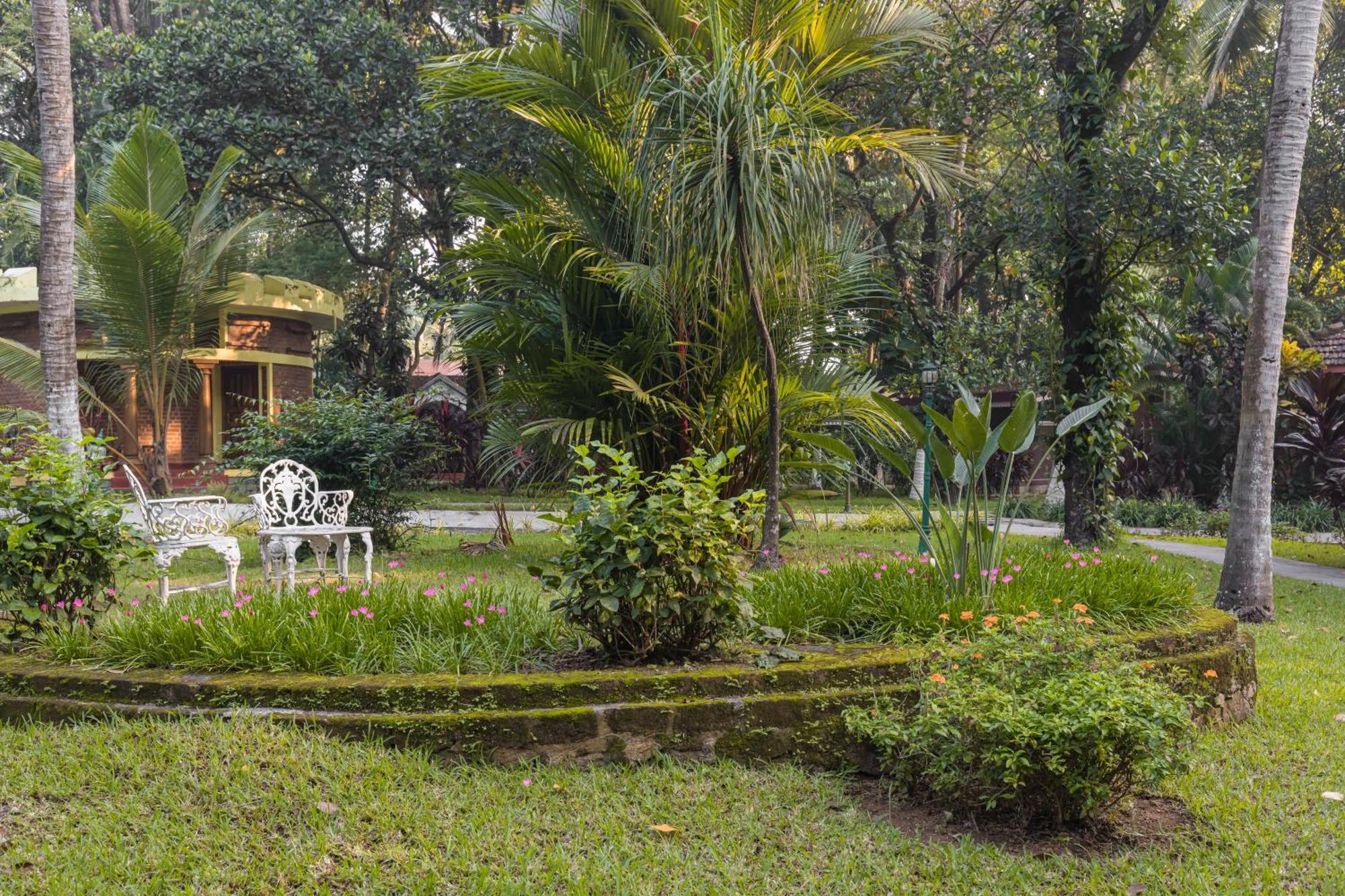 Kairali - The Ayurvedic Healing Village Palakkad Dış mekan fotoğraf